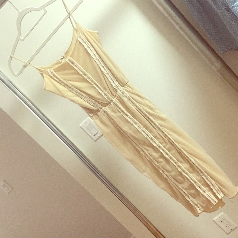 feminine Vintage dress
